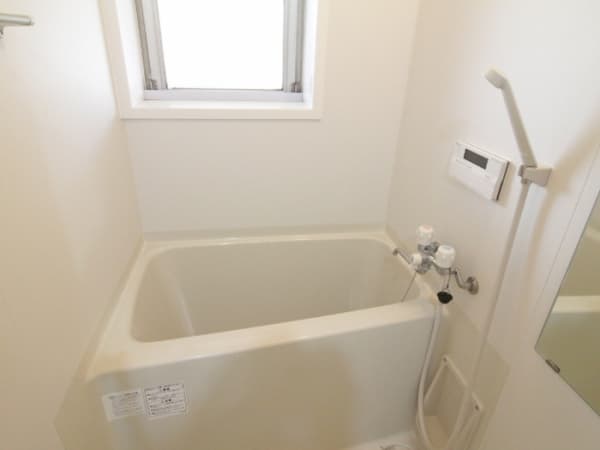 Room image 10