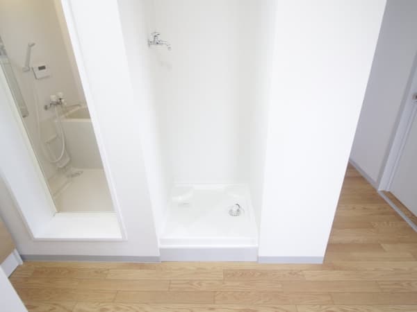 Room image 13