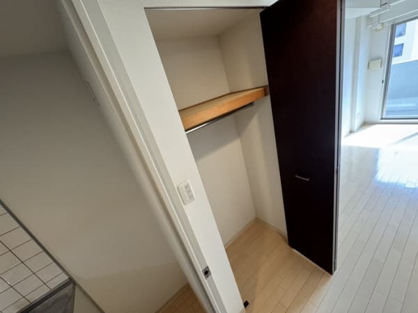 Room image 13