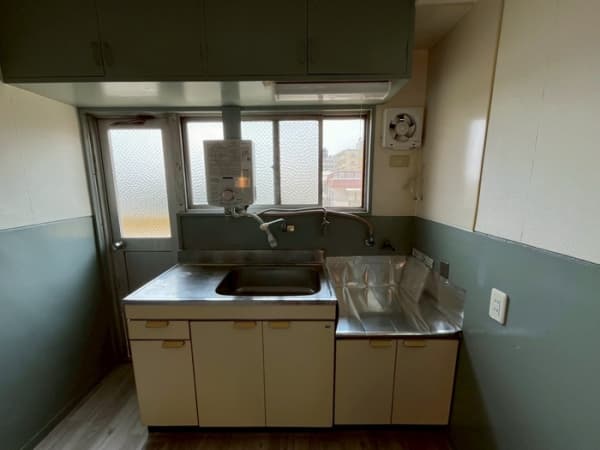 Room image 11