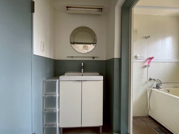 Room image 12