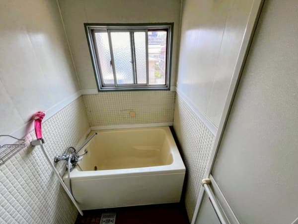 Room image 13