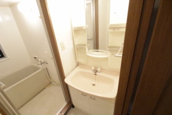 Room image 9