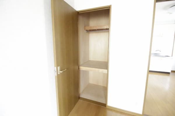 Room image 13