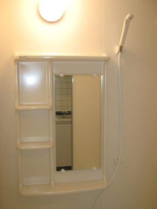 Room image 13