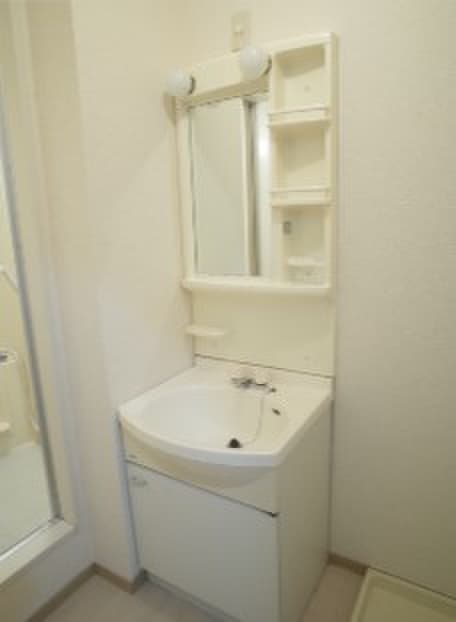 Room image 12