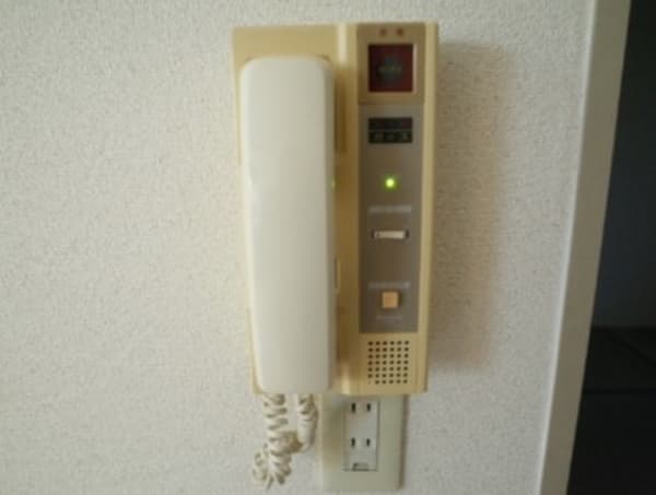 Room image 13