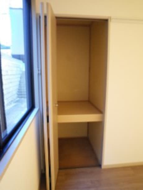 Room image 14
