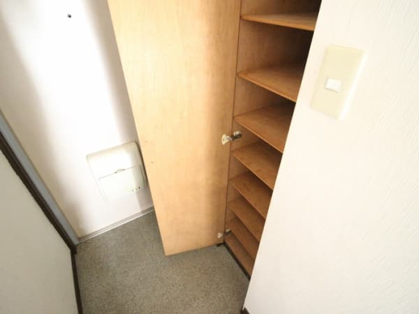 Room image 9