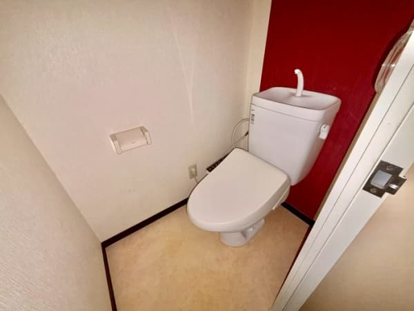 Room image 10