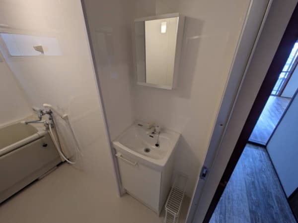 Room image 9