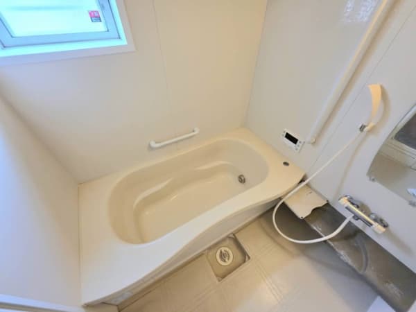 Room image 9