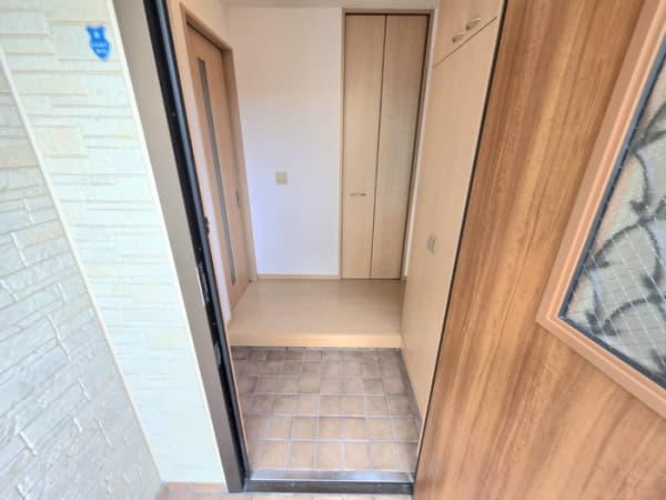 Room image 10
