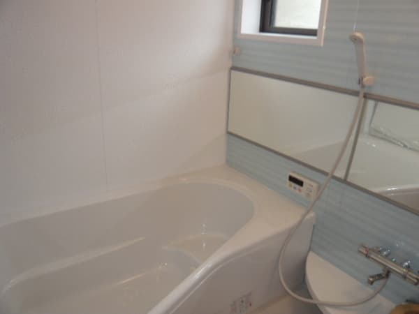 Room image 13