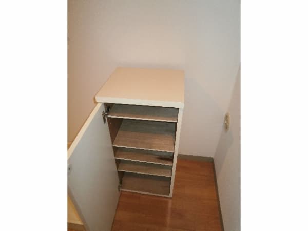 Room image 10
