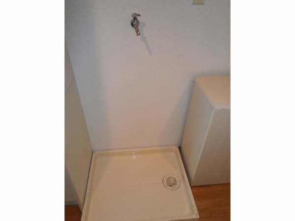 Room image 11
