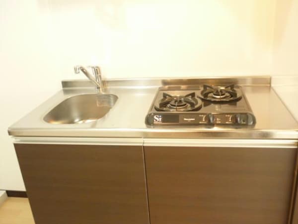 Room image 13