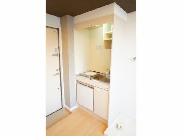 Room image 12