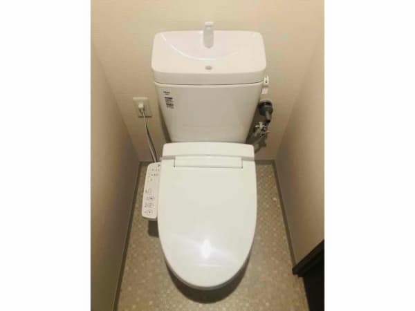 Room image 11
