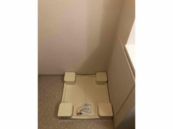 Room image 14