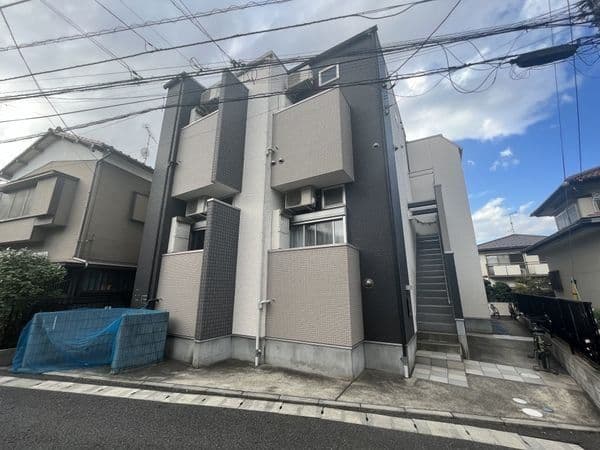 Main exterior of Park Residence Makuhari