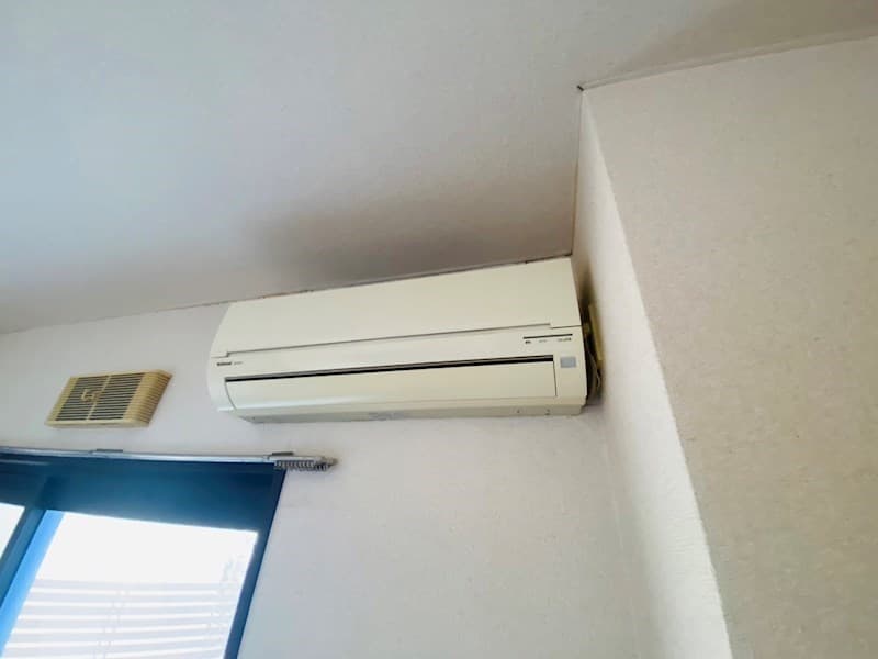Room image 12