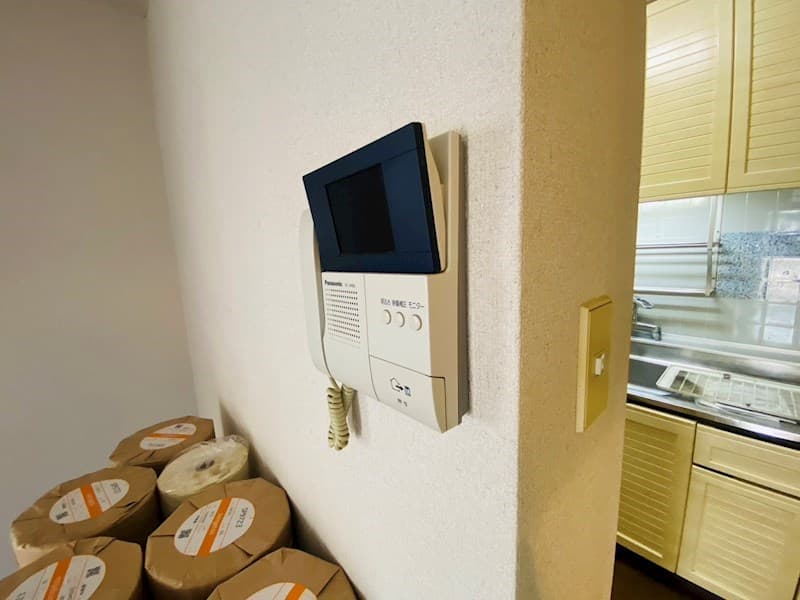 Room image 11