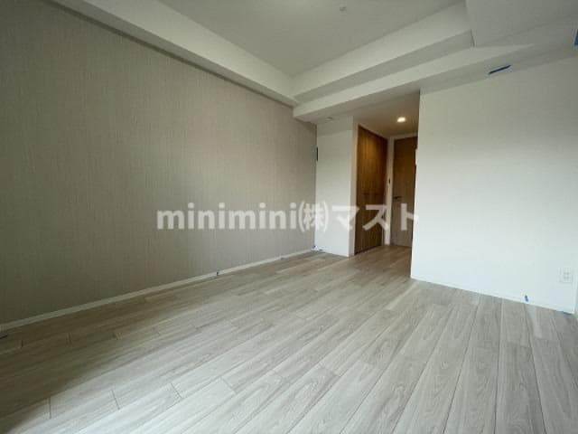 Preview interior of Louis