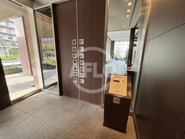 Preview interior of The Uehonmachi Tower