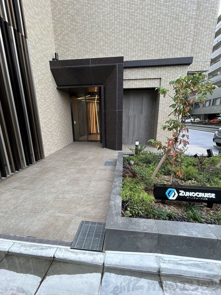 Room image 13