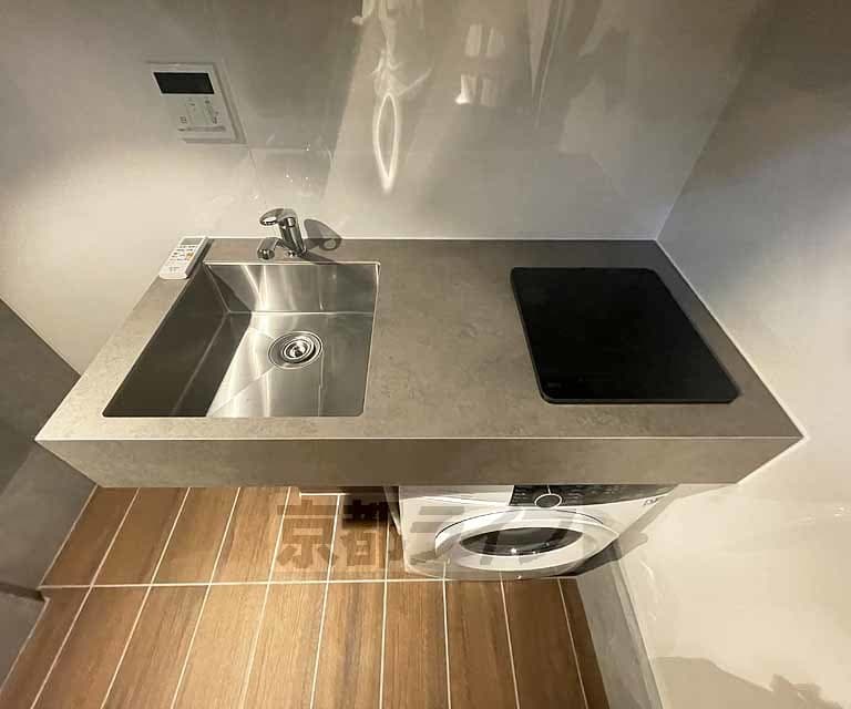 Preview interior of GARNET RESIDENCE Toji