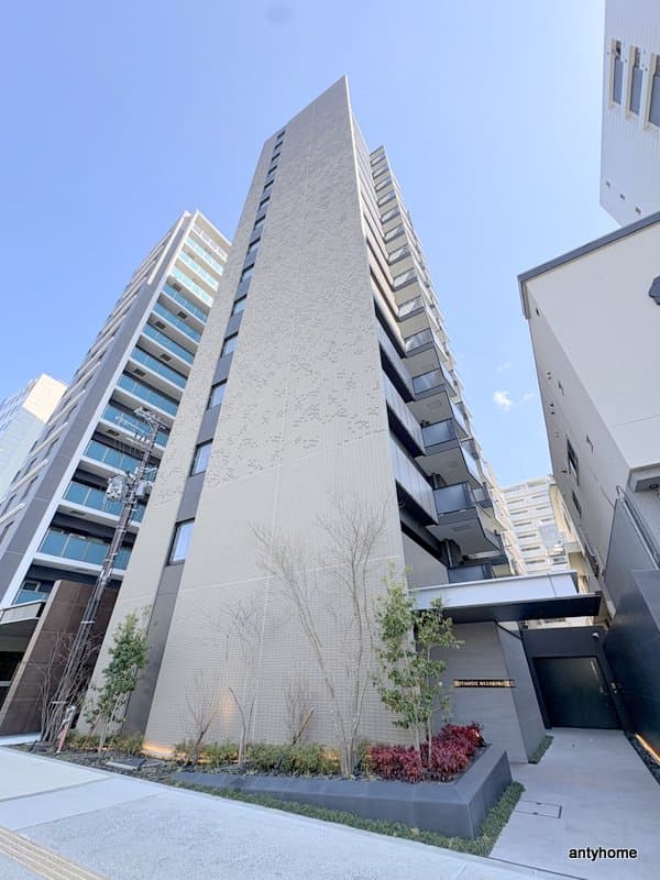 Main exterior of Rb STANDZ Yuhigaoka, Shitennoji-mae