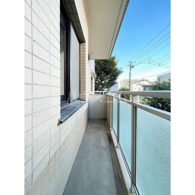 Room image 10