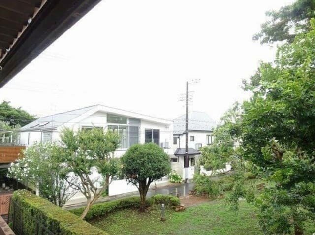 Room image 13