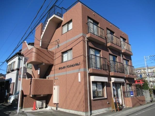 Main exterior of Rb Direct Mansion No. 1