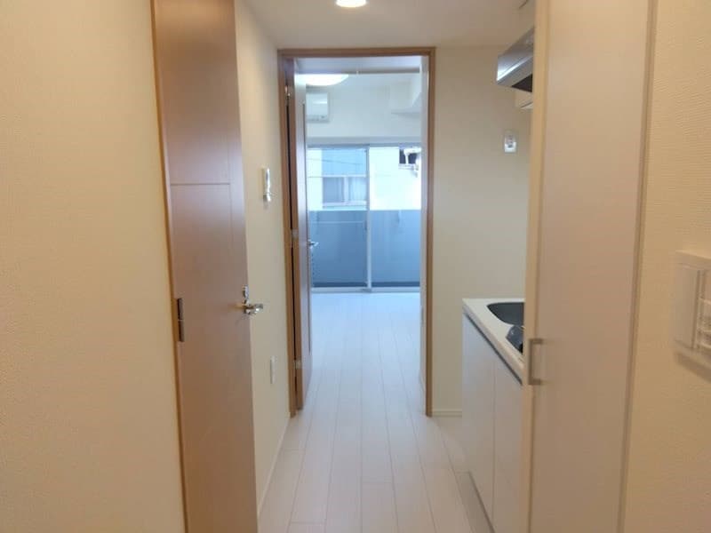 Room image 11