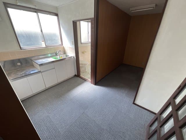 Room image 11