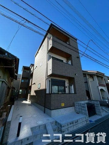 Main exterior of NK Claire Minami-Nagareyama