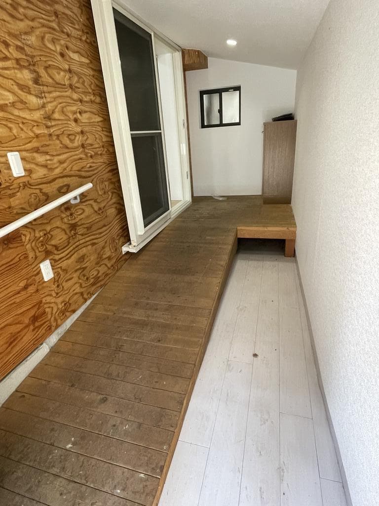 Room image 13