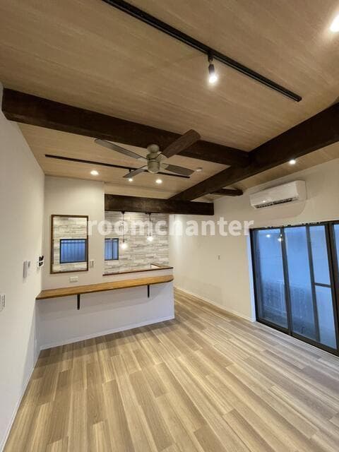 Preview interior of Yokohama Hill KM 🌳