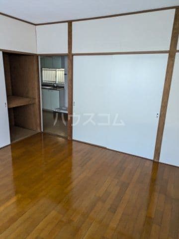 Preview interior of Sandendai Mansion