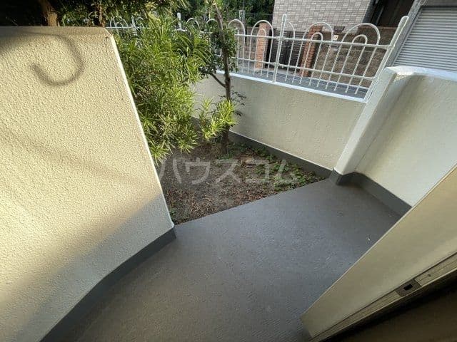 Room image 10