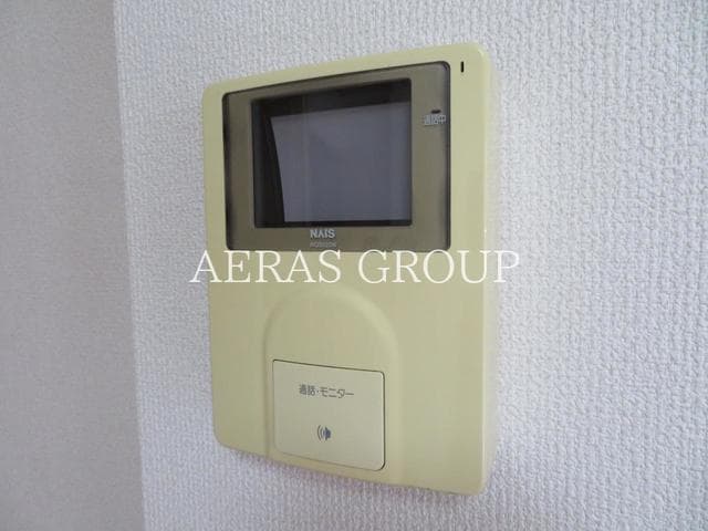 Room image 10
