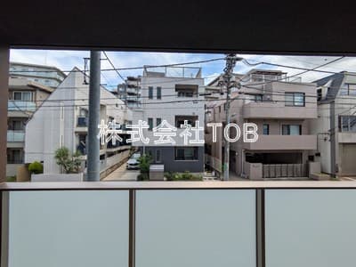 Room image 13