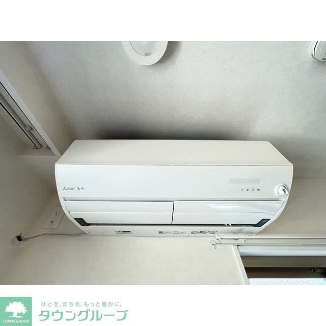 Room image 11