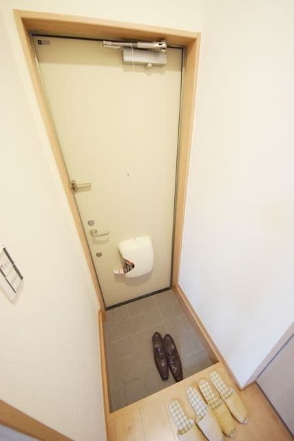Room image 13