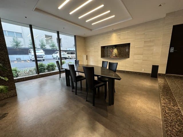 Room image 14