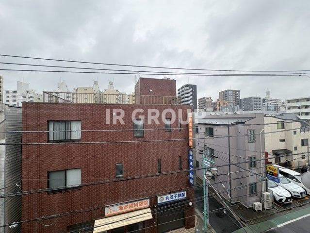 Room image 13