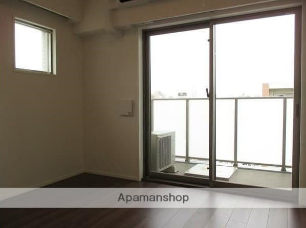 Preview interior of Crecia Yokohama Bando Bridge 801  