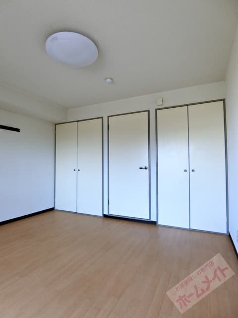 Preview interior of Rb Heights NANIWA